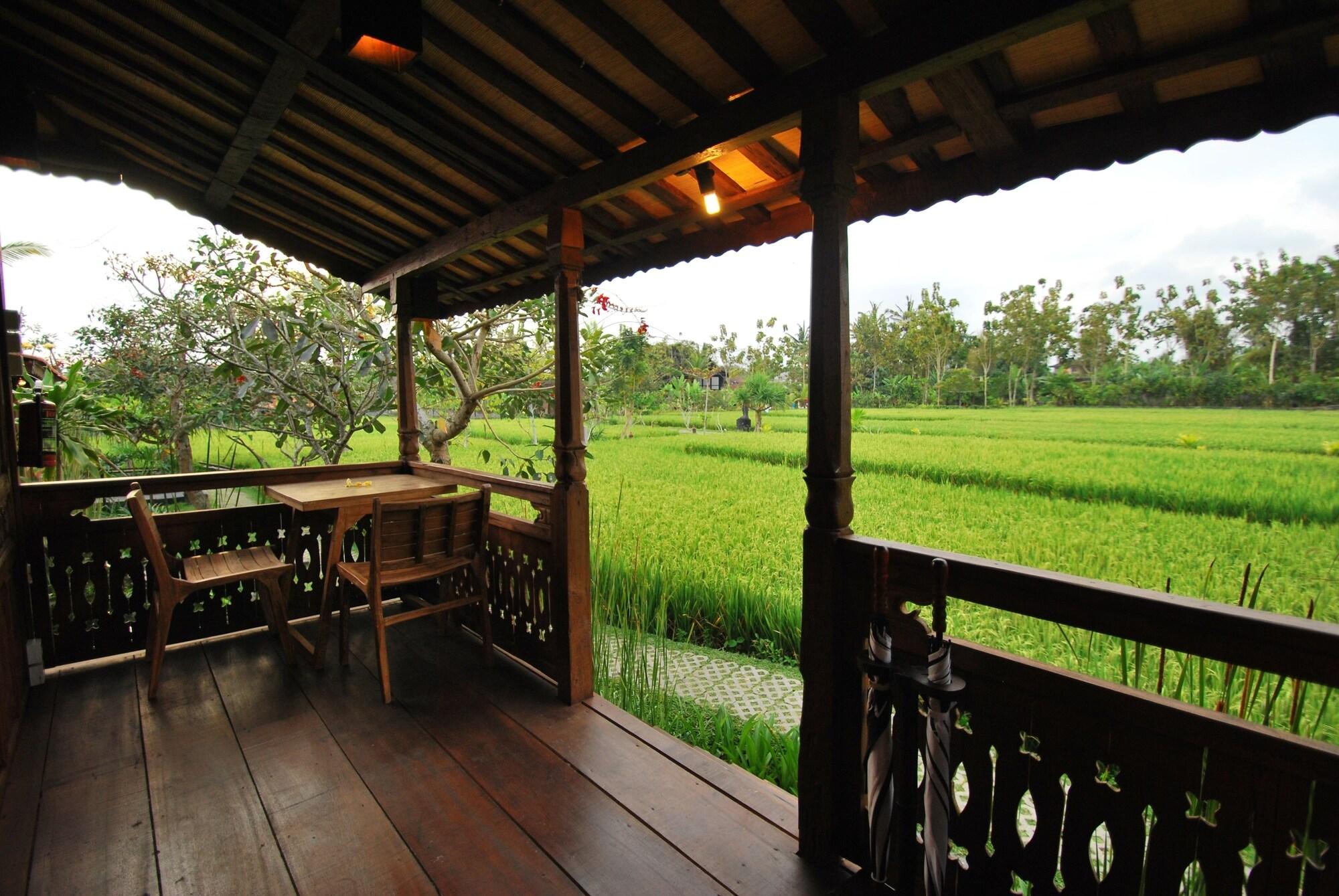 Kajane Yangloni At Ubud Esterno foto