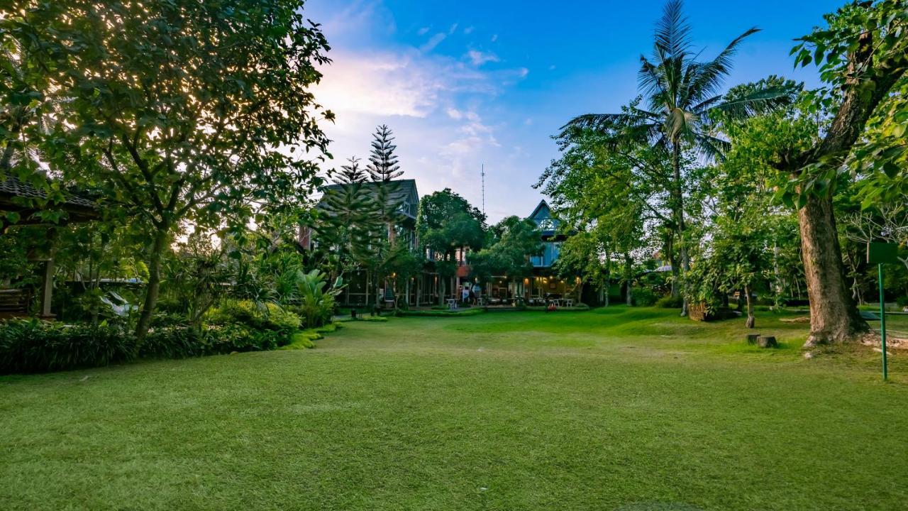 Kajane Yangloni At Ubud Esterno foto